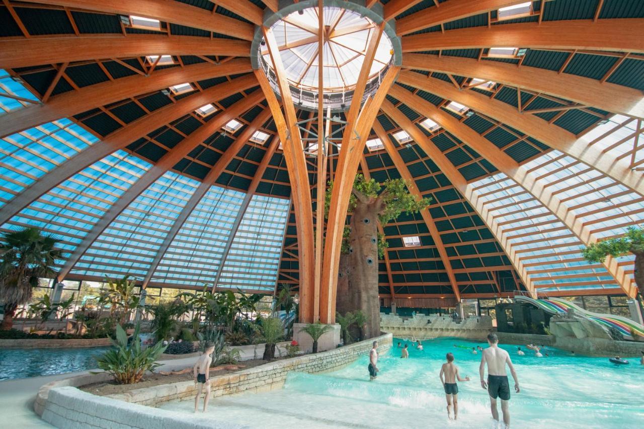 Appartements Les Ormes Epiniac Bagian luar foto