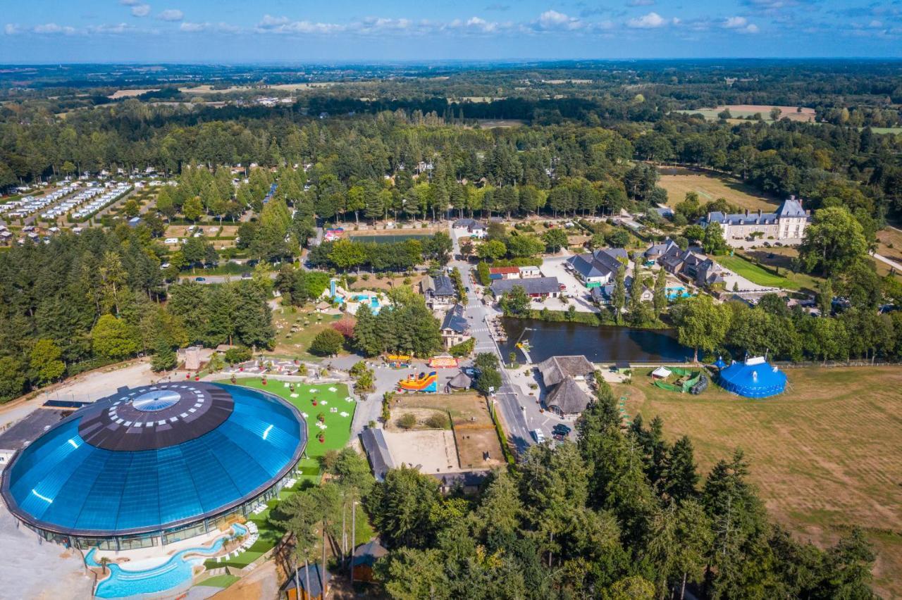Appartements Les Ormes Epiniac Bagian luar foto