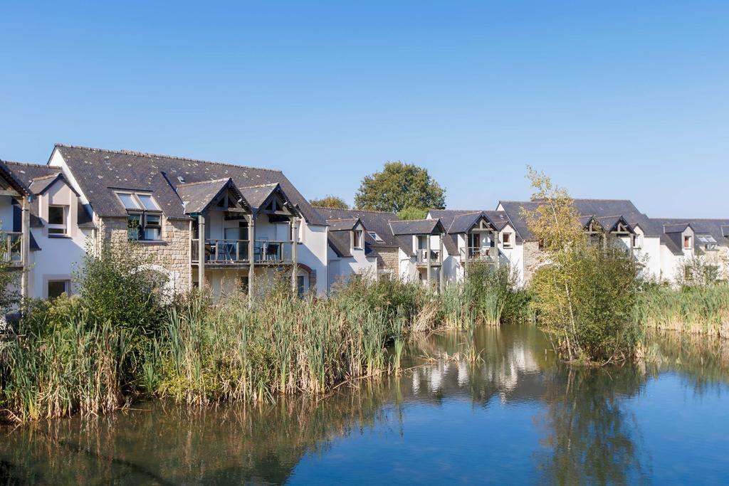 Appartements Les Ormes Epiniac Bagian luar foto