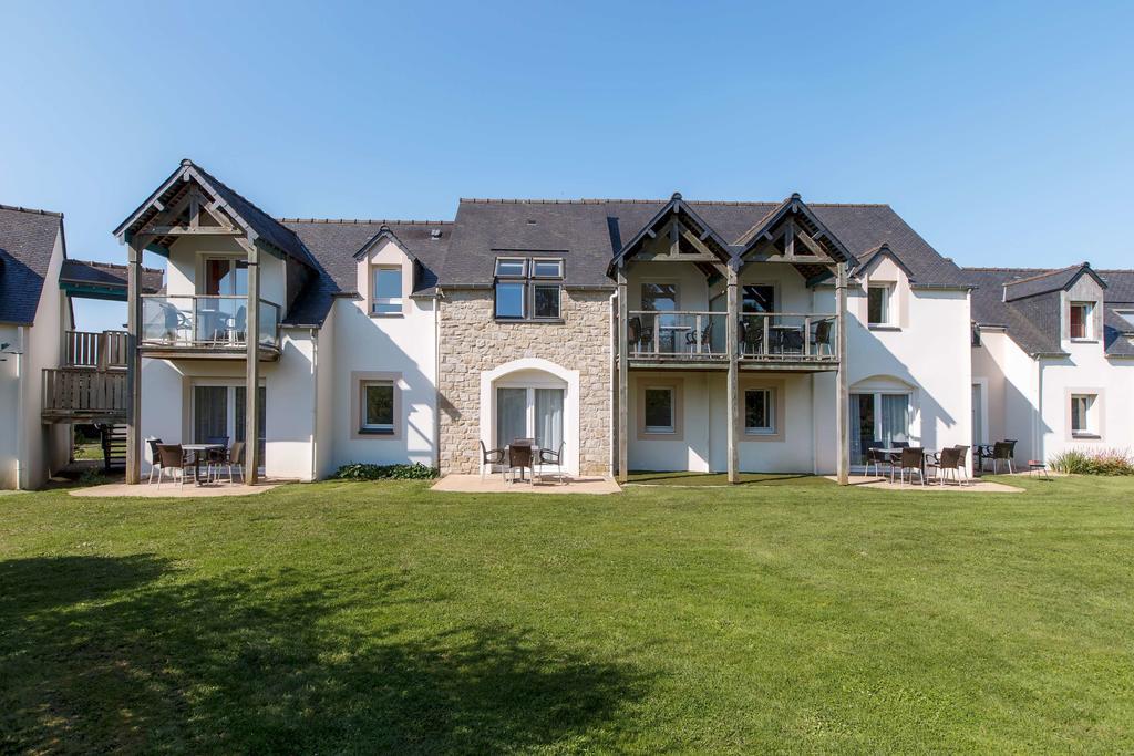 Appartements Les Ormes Epiniac Bagian luar foto