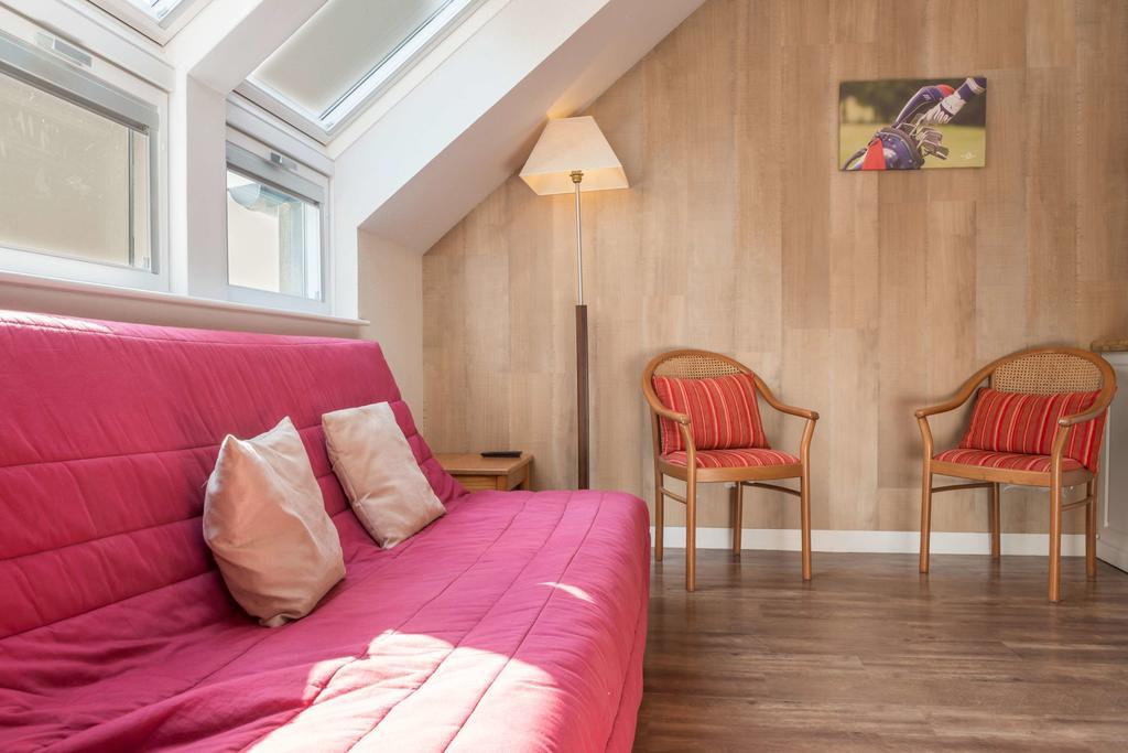 Appartements Les Ormes Epiniac Bagian luar foto